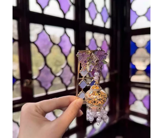Glowing Wisteria Lattice Magnet | Heritage-Inspired Oriental Fridge Art