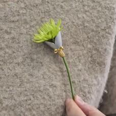 Wearable Mini Bouquet Brooch