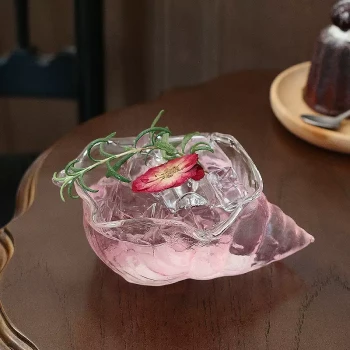Creative Conch Shaped Glassware