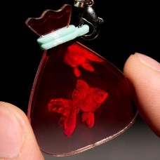 3D Holographic Goldfish in a Bag Charm